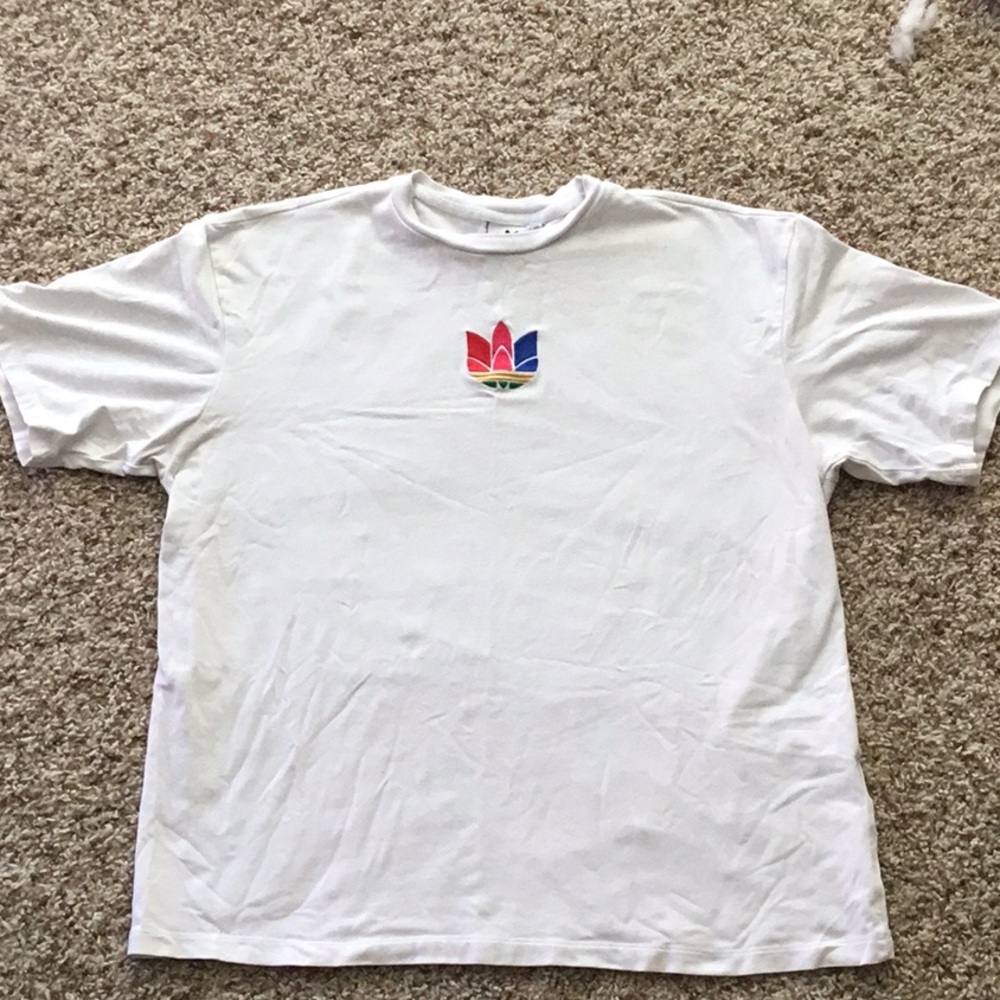 Adidas T-shirt